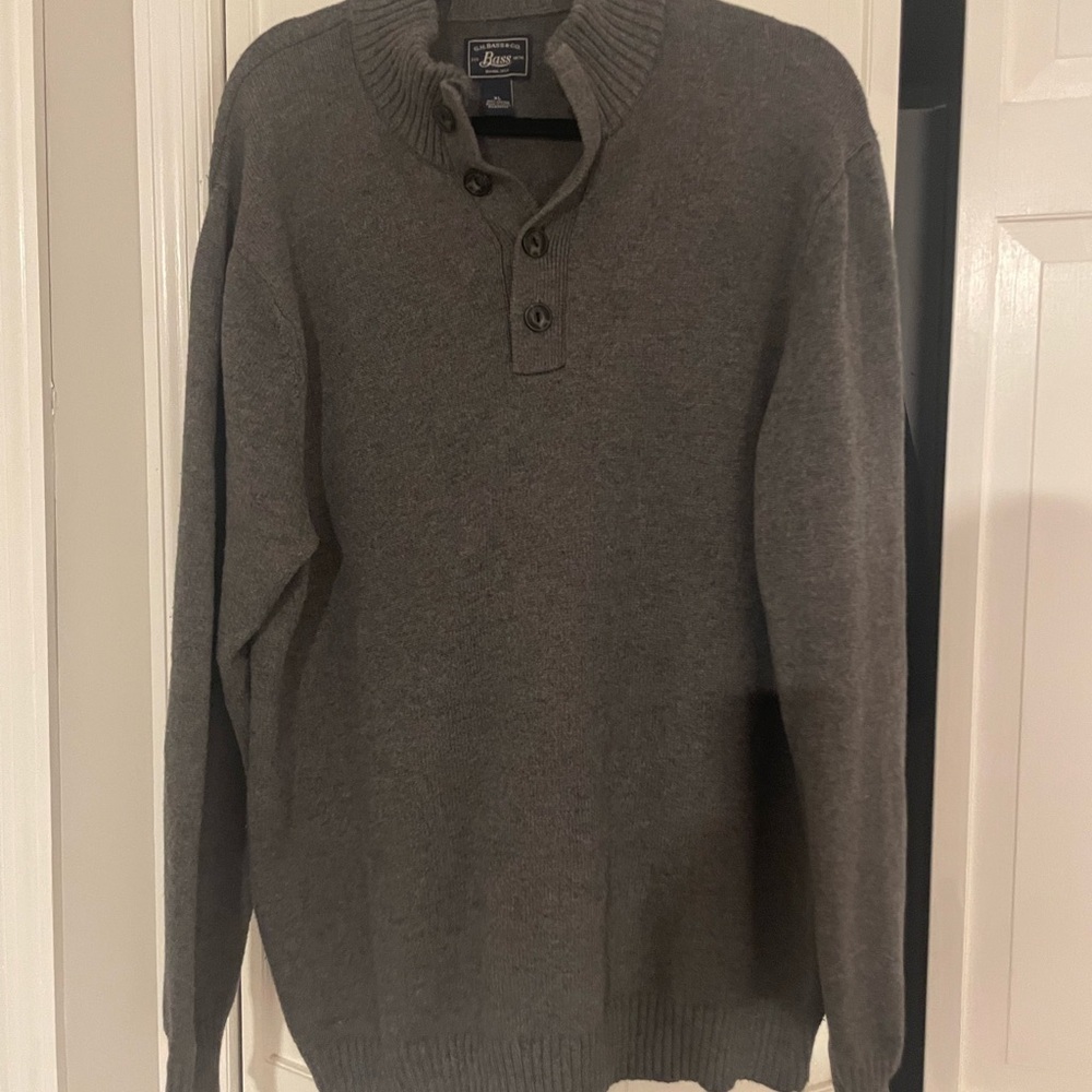 Bass Men's Gray Sweater